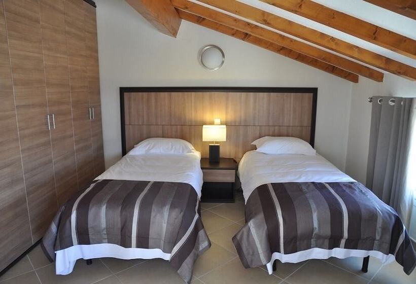 Апартаменты Deluxe 2 Спальни, Residence Salina Bay