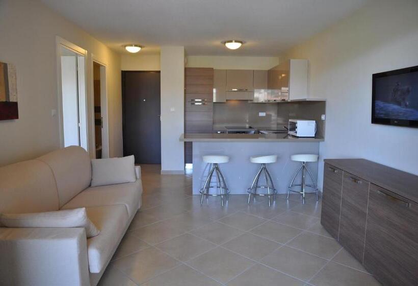 Апартаменты 1 Спальня Вид на Сад, Residence Salina Bay