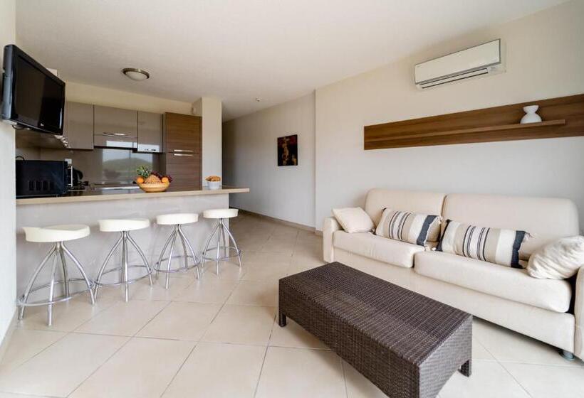 Апартаменты 1 Спальня Вид на Сад, Residence Salina Bay