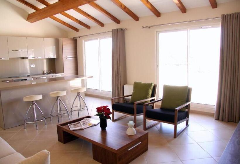 Апартаменты Deluxe 2 Спальни, Residence Salina Bay