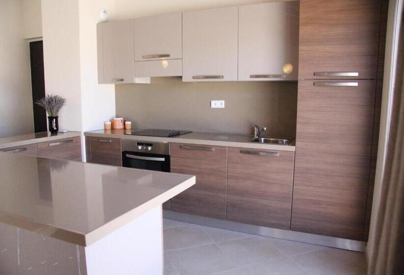 Апартаменты Deluxe 2 Спальни, Residence Salina Bay