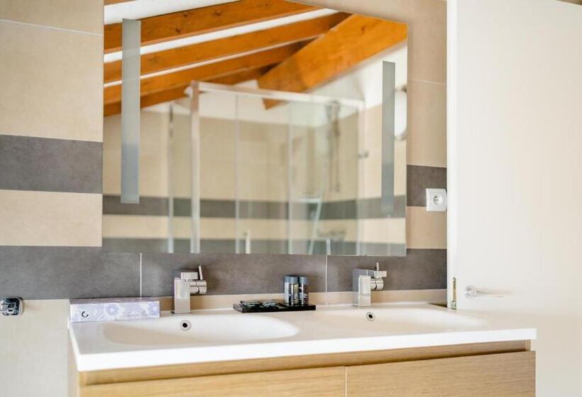 Апартаменты Deluxe 2 Спальни, Residence Salina Bay