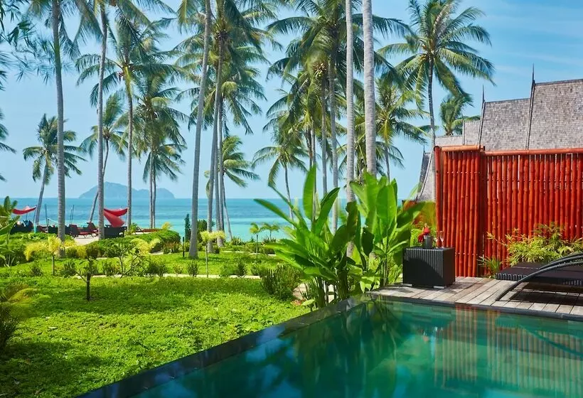 Villa 1 Makuuhuone Merinäkymä, Kupu Kupu Phangan Beach Villas & Spa
