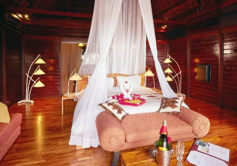 Villa 1 Makuuhuone Merinäkymä, Kupu Kupu Phangan Beach Villas & Spa