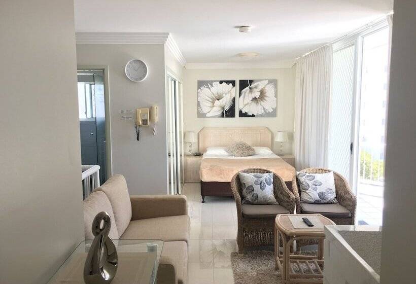 スーペリアースイート, Santa Anne By The Sea