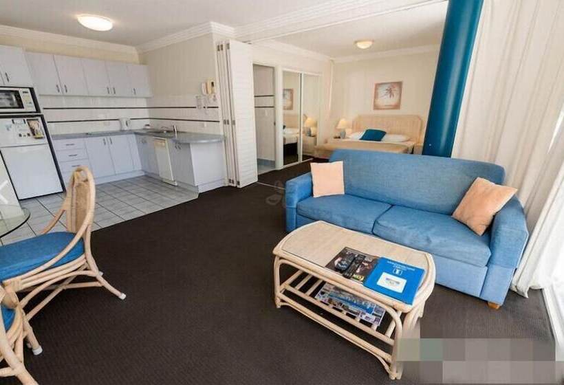 ジュニアスイート, Santa Anne By The Sea