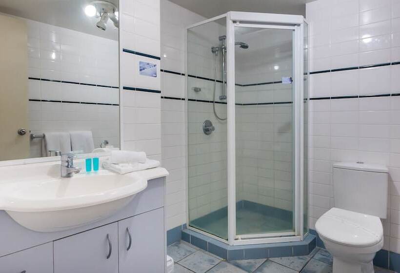 ジュニアスイート, Santa Anne By The Sea