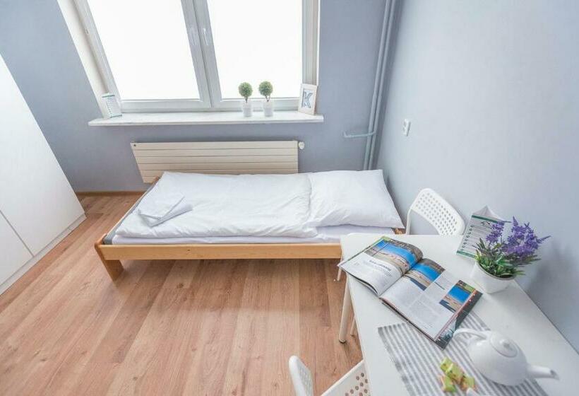 اتاق عادی, Kujawska Rooms