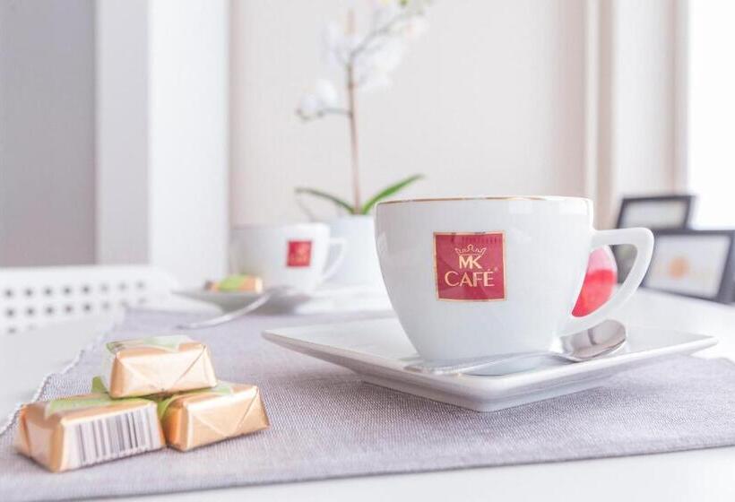 اتاق لوکس با بالکن, Kujawska Rooms