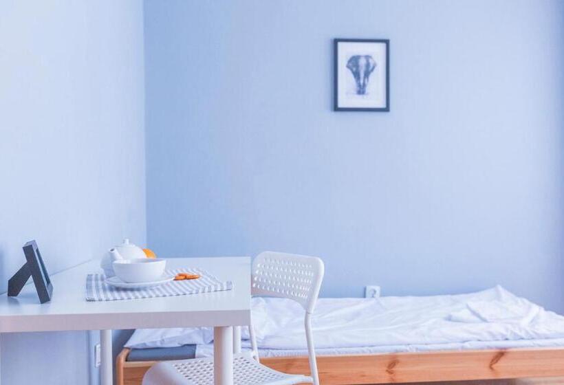 اتاق استاندارد با بالکن, Kujawska Rooms
