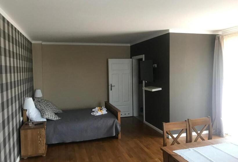 标准间, Pensjonat Krainka