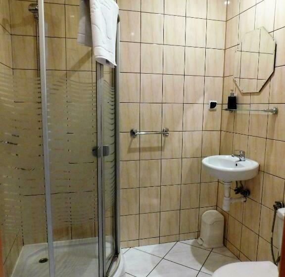 اتاق استاندارد, Zajazd Fakir