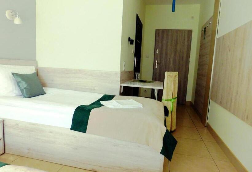 اتاق استاندارد, Zajazd Fakir