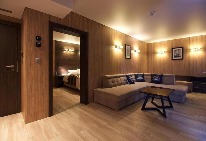 شقة غرفة واحدة, Aparton