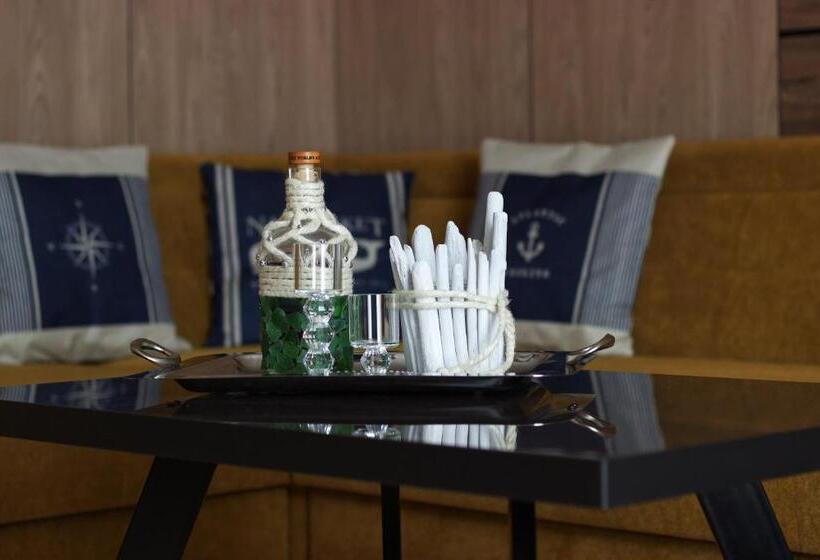 شقة سوبريور غرفة واحدة, Aparton