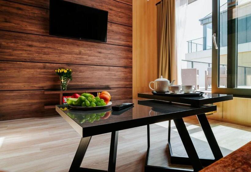 شقة غرفتين, Aparton