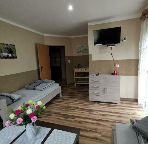 四人标准间, Agroturystyka Klekusiowo