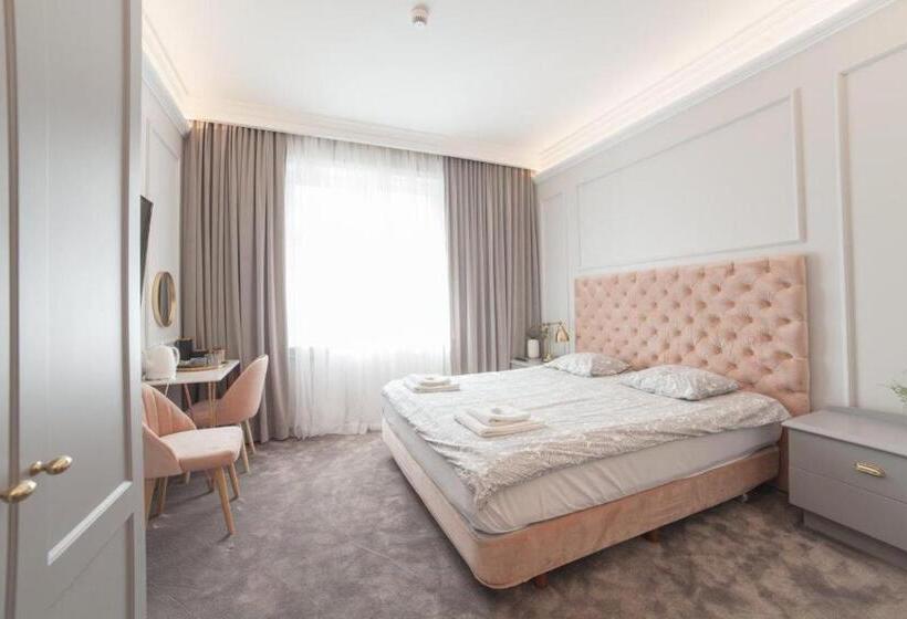 デラックスルーム, Boleslav Home De Luxe