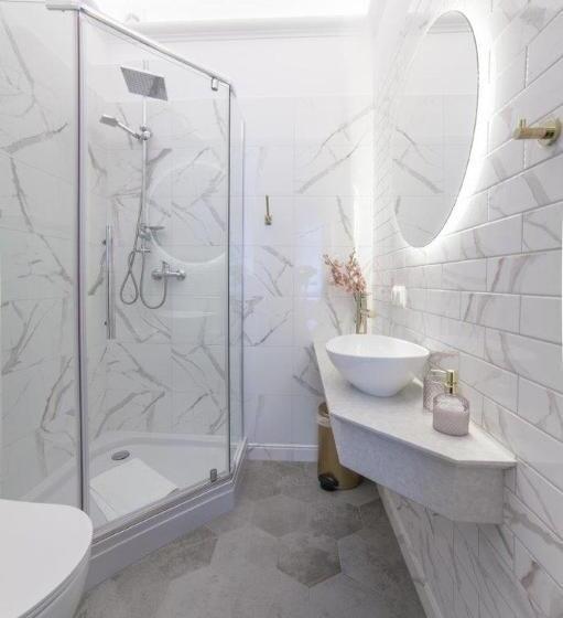 デラックスルーム, Boleslav Home De Luxe