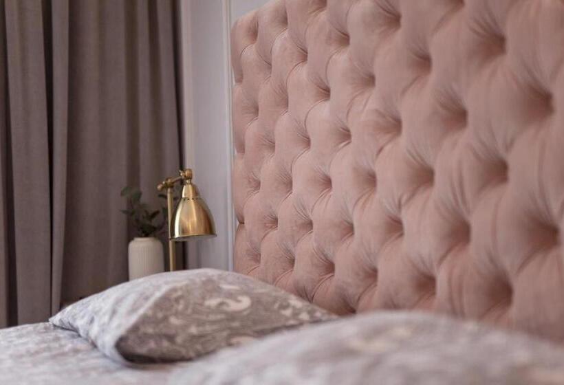 デラックスルーム, Boleslav Home De Luxe