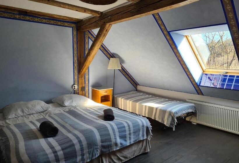 클래식 4인 룸, Dom Pod Twierdzą Srebrna Góra