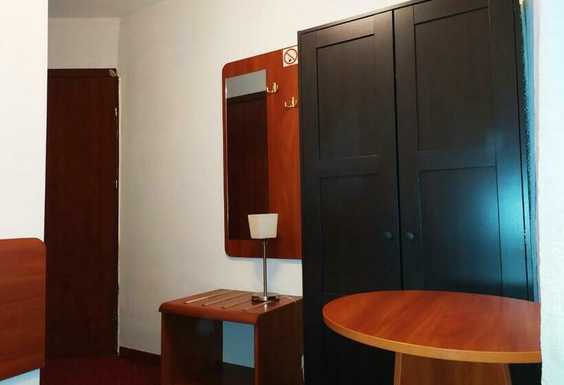 חדר סטנדרט יחיד, Gościniec Czarci Młyn