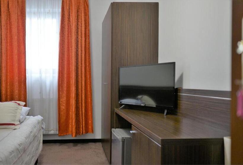 חדר דלוקס יחיד, Gościniec Czarci Młyn