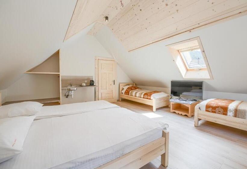 اتاق لوکس چهار تخته, Gospoda Harnaś