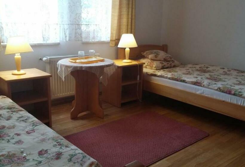 스탠다드 룸, Gospodarstwo Agroturystyczne Pensjonat Sad