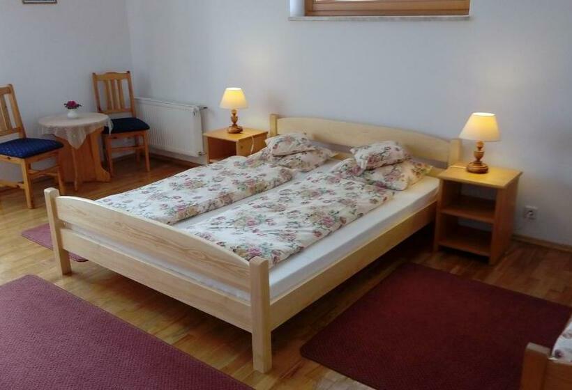 패밀리 룸, Gospodarstwo Agroturystyczne Pensjonat Sad