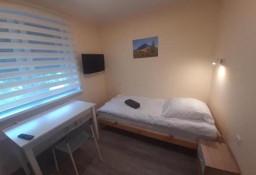 シングルベーシックルーム, Tropikalna Odnowa