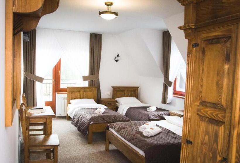 Четырехместный Номер Deluxe, Willa Lichajówka