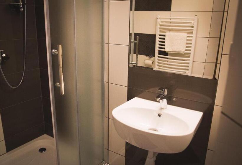 Четырехместный Номер Deluxe, Willa Lichajówka