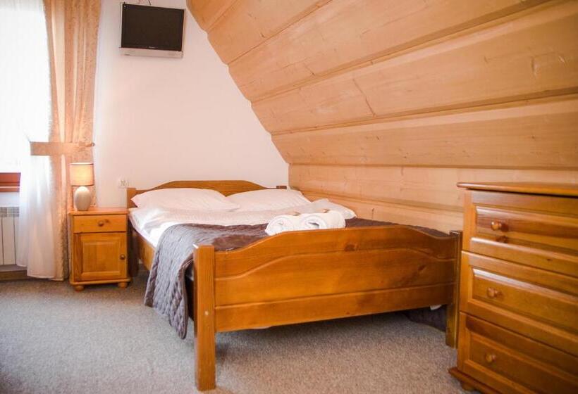 Номер Стандарт Трехместный, Willa Lichajówka