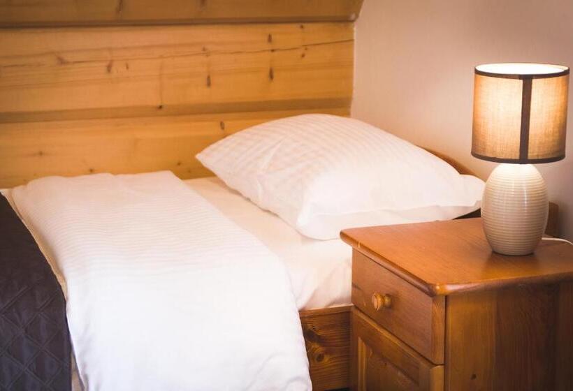 Номер Стандарт Трехместный, Willa Lichajówka