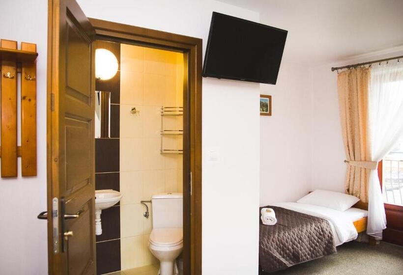 Четырехместный Номер Стандарт, Willa Lichajówka