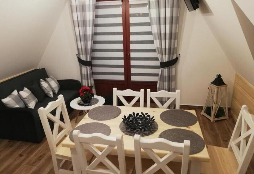 Апартаменты Deluxe 1 Спальня, Willa Lichajówka