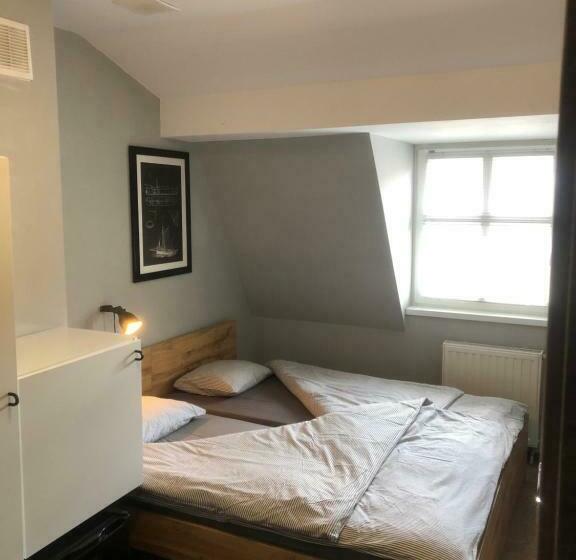 豪华三人间, Bemma Apart Hostel