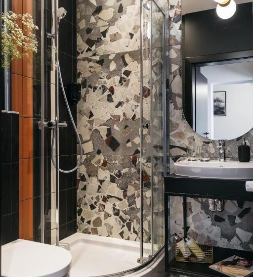 سوییت, Estery12 By Loft Affair