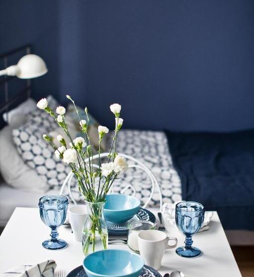 家庭工作室, Hostel 33