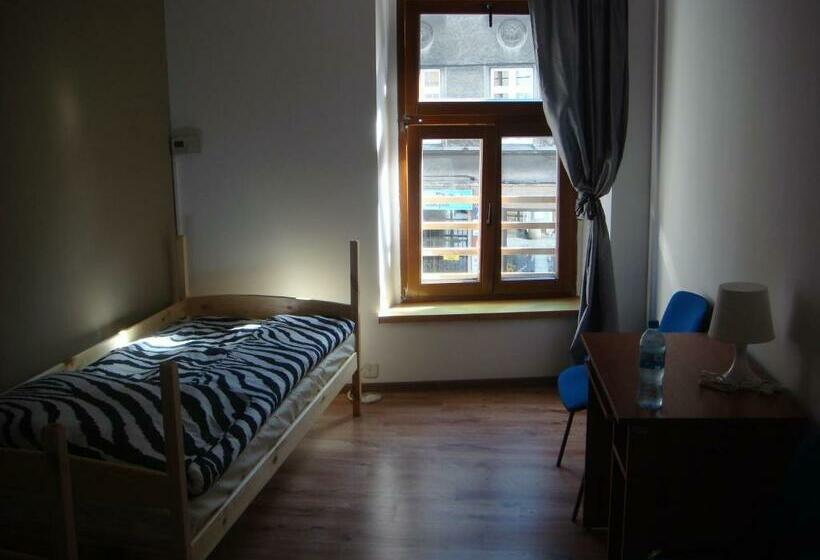 غرفة قياسية حمام مشترك, Hostel Gliwice Centrum