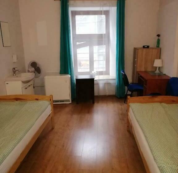 غرفة قياسية حمام مشترك, Hostel Gliwice Centrum