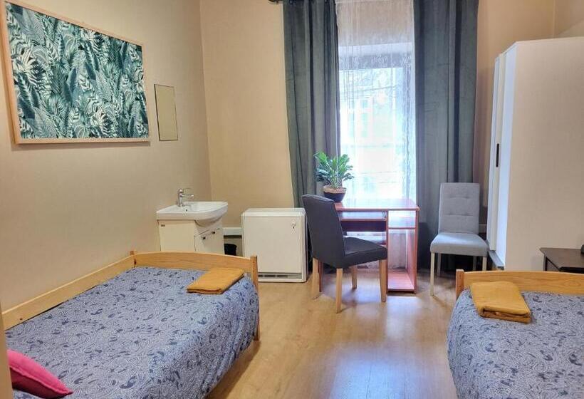 غرفة قياسية حمام مشترك, Hostel Gliwice Centrum