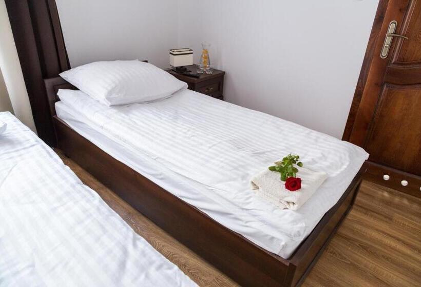 غرفة قياسية مزوَّدة بشُرفة, Agroturystyka Olszynka