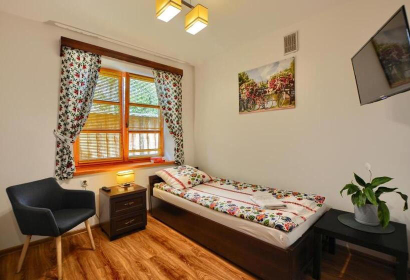 غرفة قياسية, Agroturystyka Olszynka