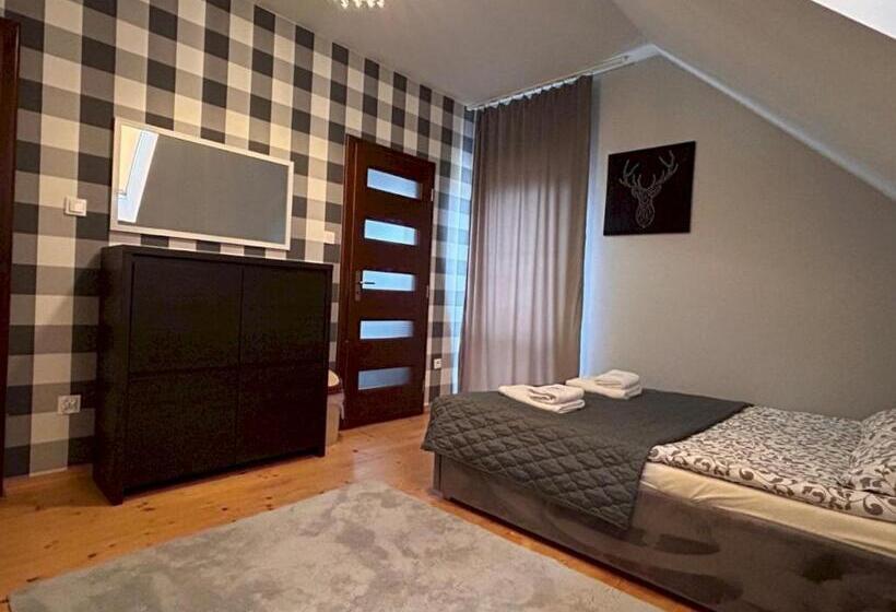 غرفة إقتصادية, Baza Grapa Dom Pokoje Do Wynajęcia