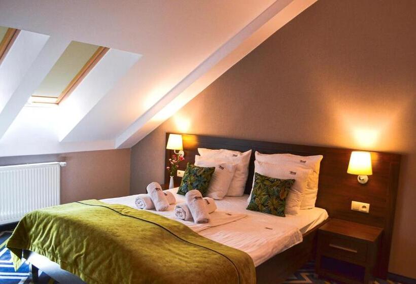 דירת חדר, & Browar Słociak