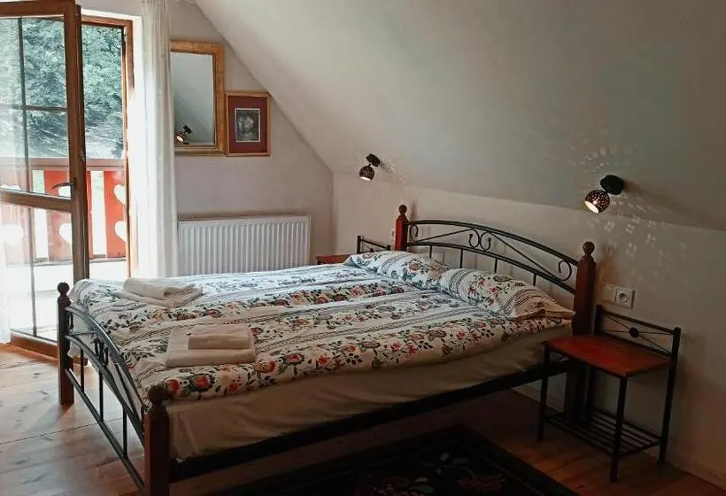 Standard-huone Parveke, Dom Na Końcu świata