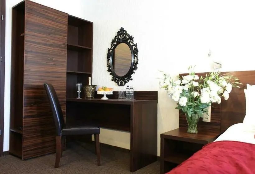 Classic-huone, Glamour   Restaurant & Spa