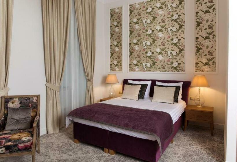 חדר סטנדרט, Pałac Mojęcice